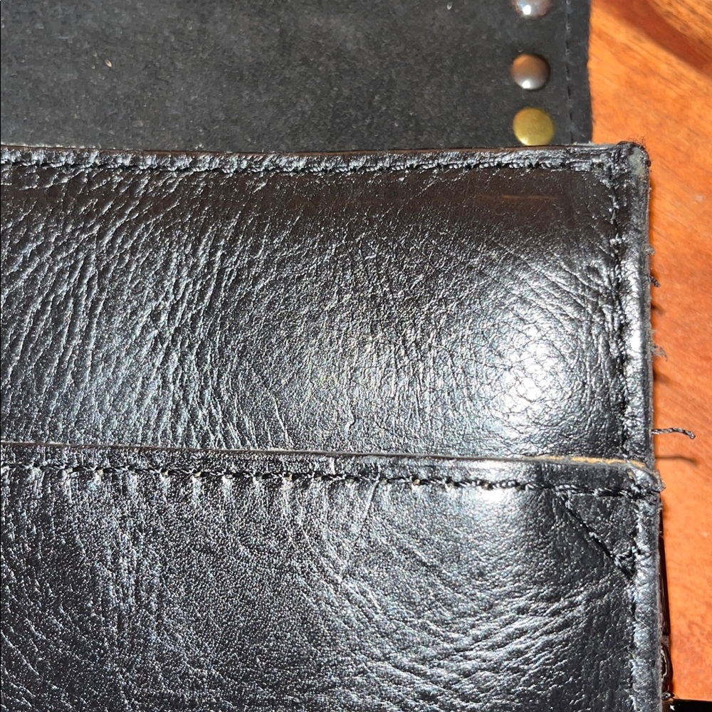 Patricia Nash Black leather Vitelli flap crossbody purse - Picture 7 of 11
